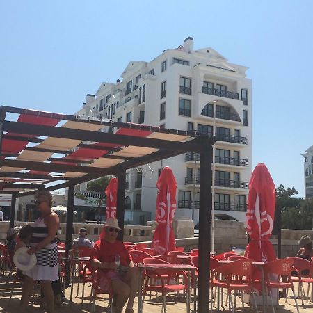 Beachfront 3Bdr Apt On Marginal Boulevard Sao Martinho do Porto Exterior photo